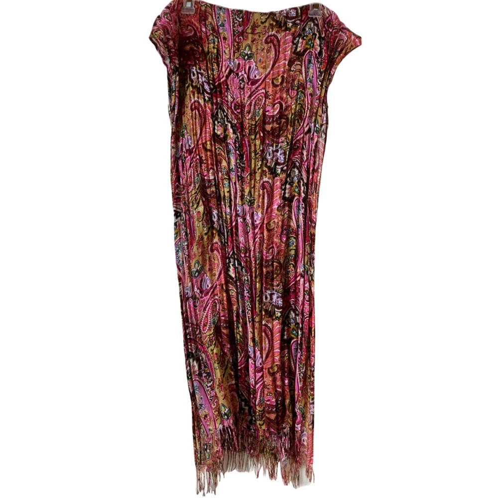Beautiful Paisley Print Scarf